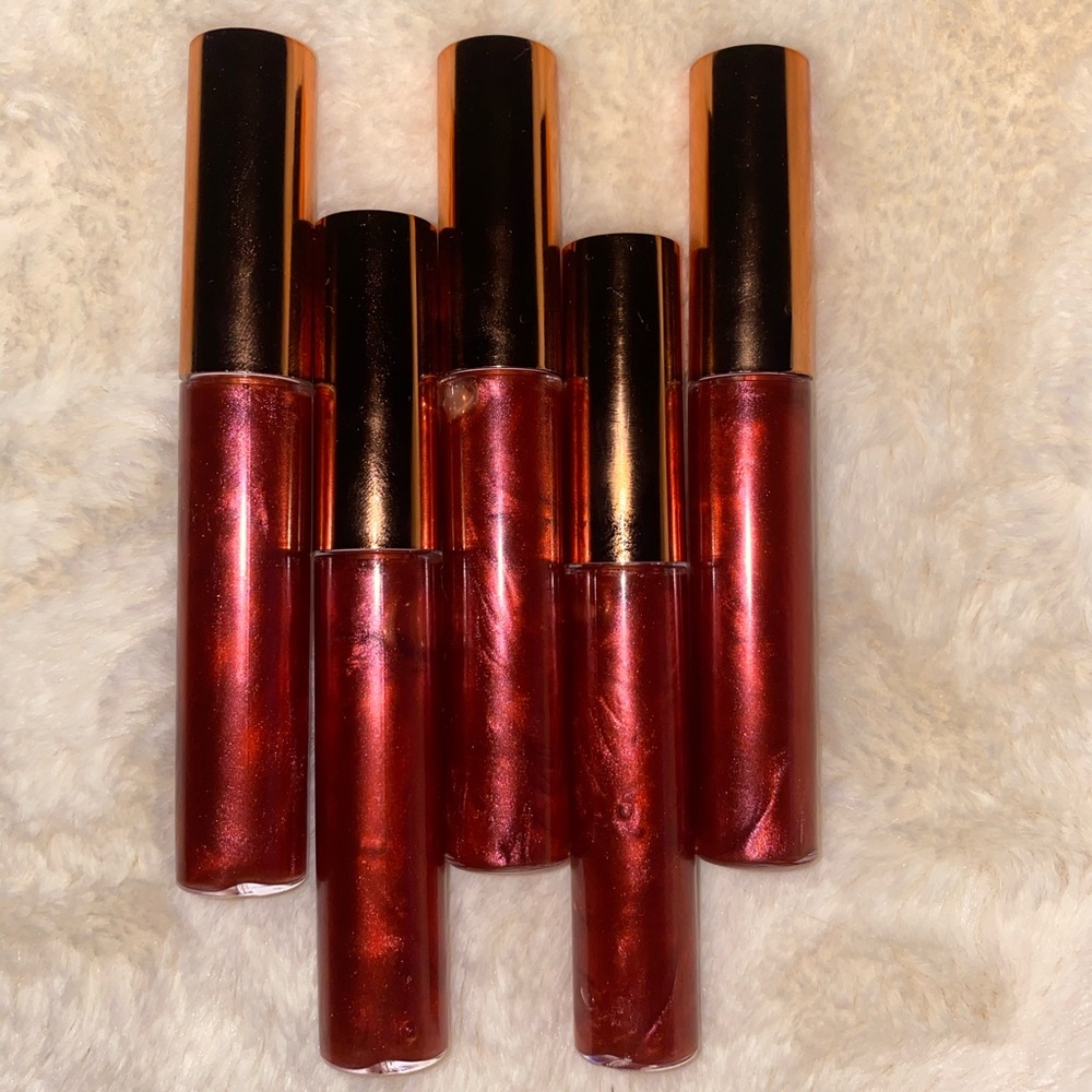 Red lip gloss💋